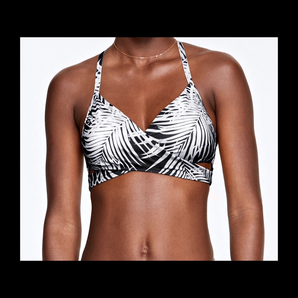 Pink VS sports bra NWT XS